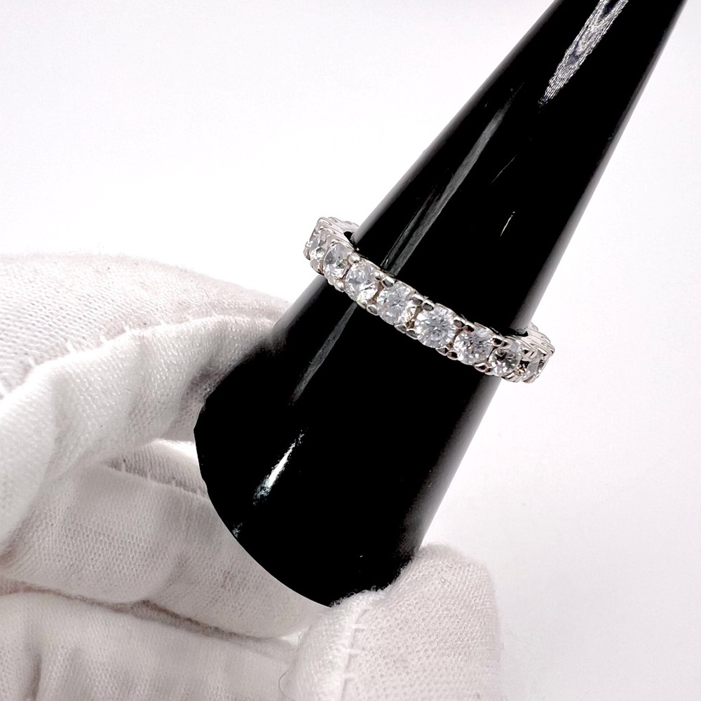 Sale $20 Firm! .925 Sterling Silver Round Cz Eternity Band - Picture 3 of 13
